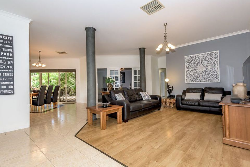 6 Loxley Place , Baldivis