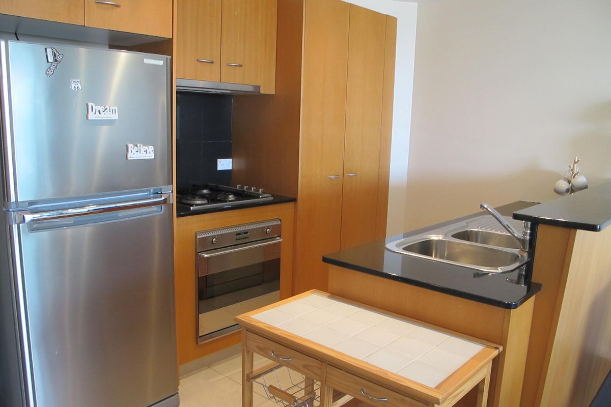 14 / 2 Masthead Drive, Cleveland