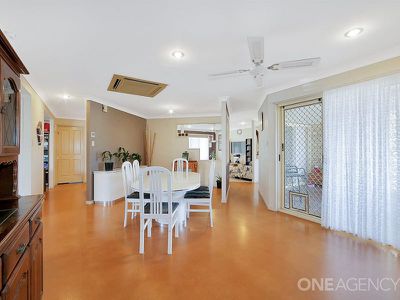10 Cassia Avenue, Scarness