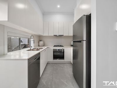 4 / 75-77 Adelaide Street, Oxley Park