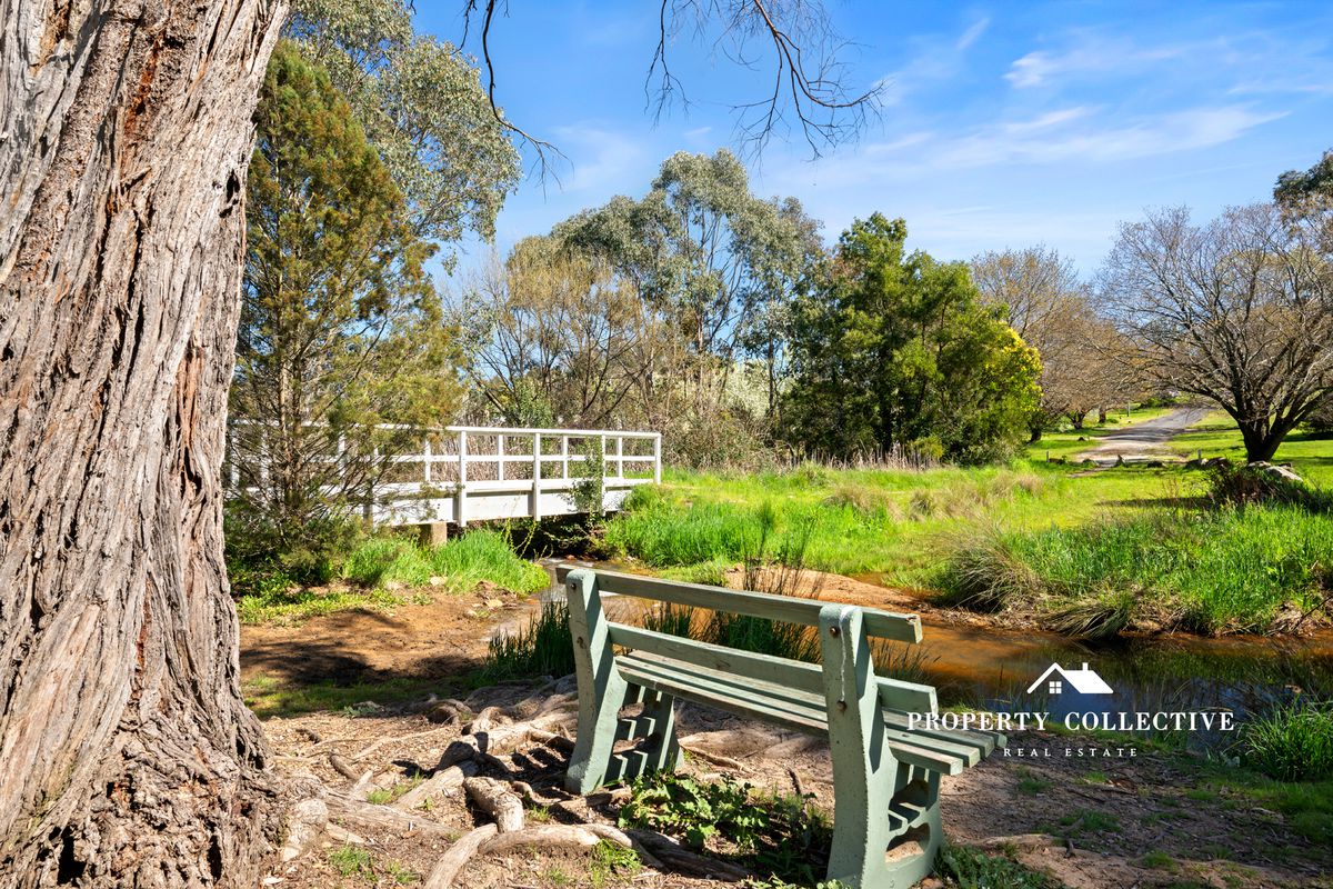 11 Harper Avenue, Beechworth