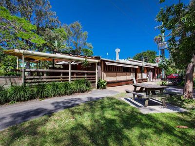 7 Elizabeth Avenue, South Golden Beach