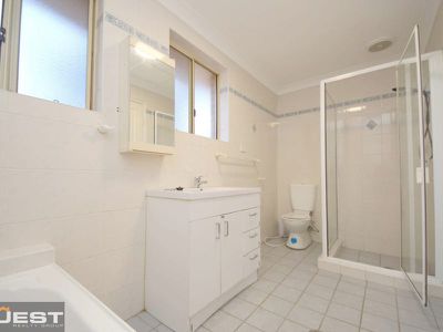 1 / 29 Prairie Vale Road, Bankstown