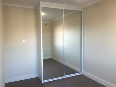 1 / 717A Princes Highway, Tempe