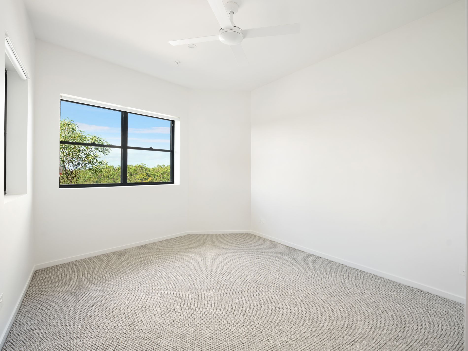 1 / 6 Koel Circuit, Peregian Springs