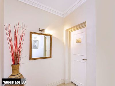 2 / 28 Nile Street, East Perth