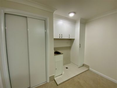 11 Black Street, Forbes