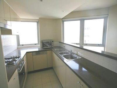 2704 / 77-81 Berry Street, North Sydney