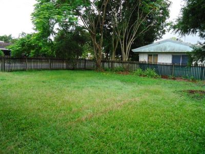 2 Kallay Street, Pacific Paradise