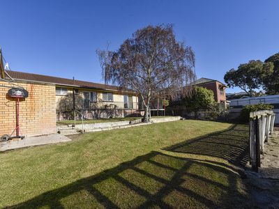 11 Hutchesson Street, Millicent