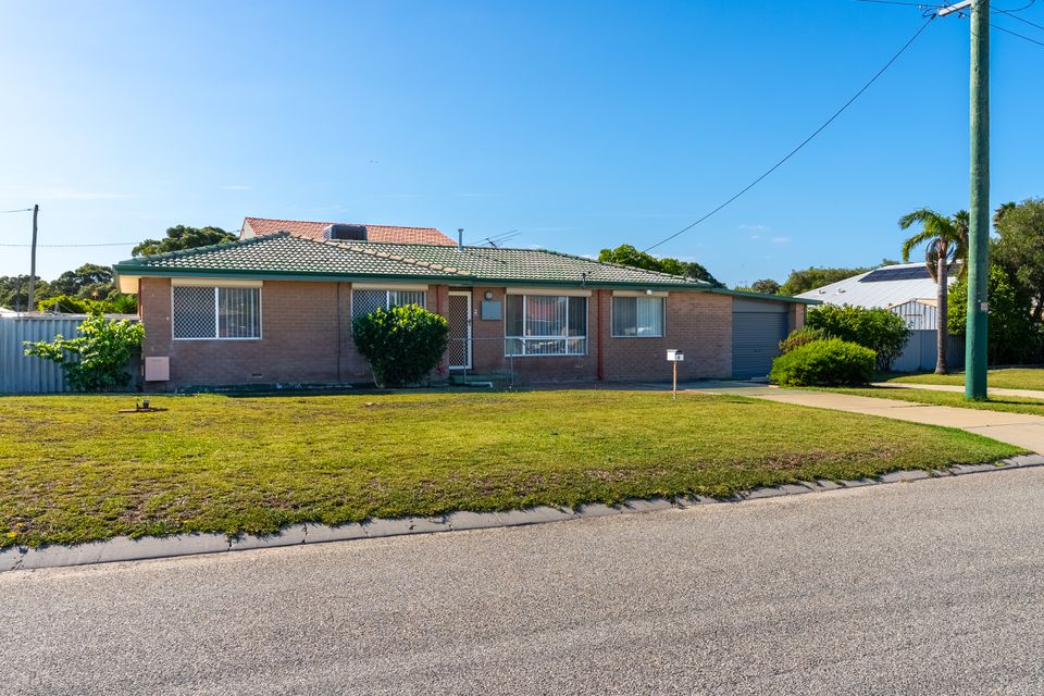 2 McClure St, Safety Bay