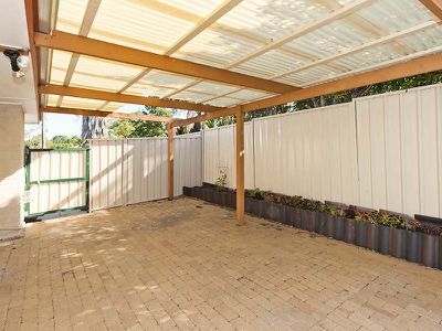 8 Harlow Place, Calista