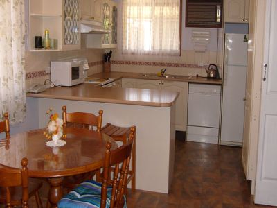 28 Meadowbank Drive, Dubbo