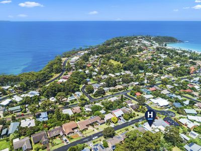 31 Hilltop Crescent, Mollymook Beach