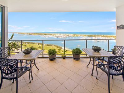 2806 / 1 COMO CRESCENT, Southport