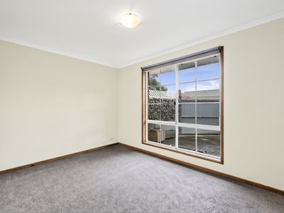 1 / 47 Thompson Street, Whittington
