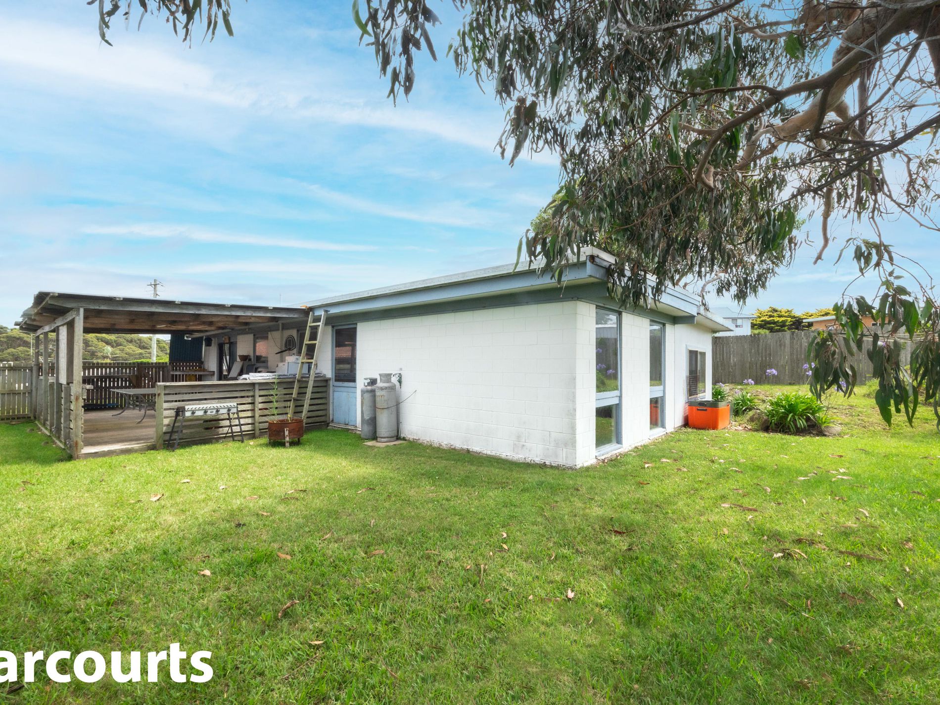 4 South Pacific Crescent, Ulladulla