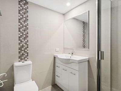 4 / 25 Birdwood Road, Holland Park West