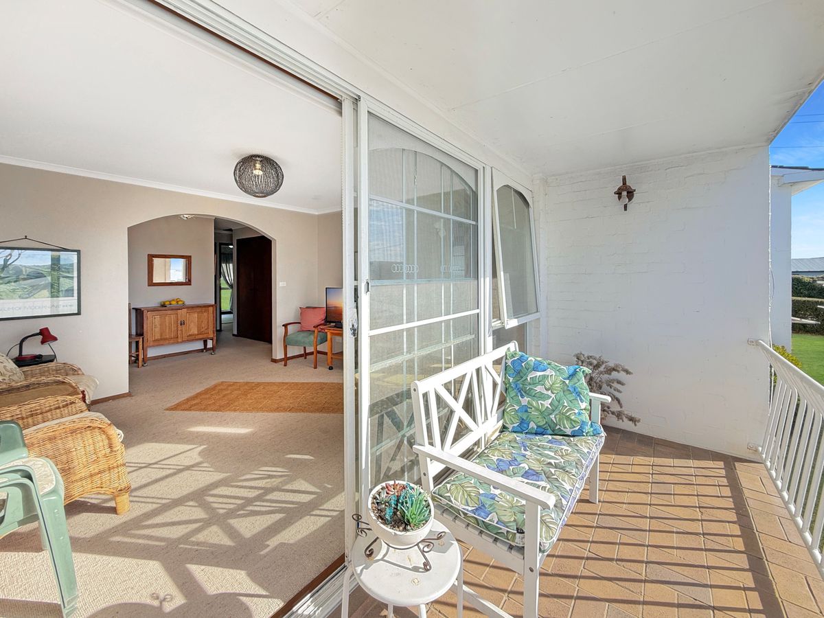 2 / 17 Bay Street, Narooma