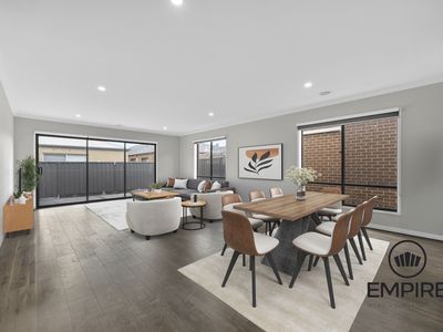 68 Yaralla Circuit, Clyde