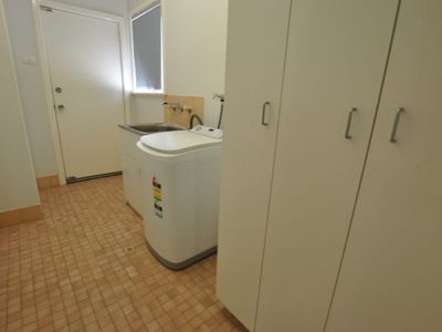 2 / 18 Yanderra Crescent, South Hedland