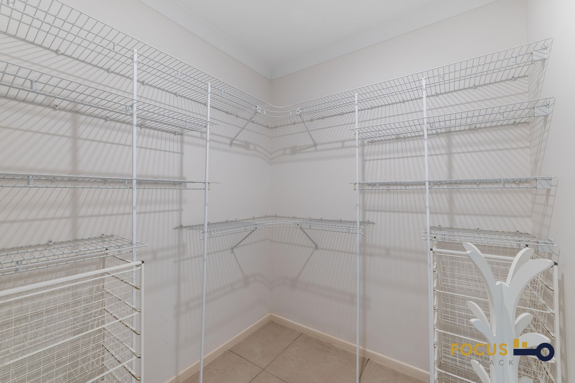 6 Pavillion Court, Glenella