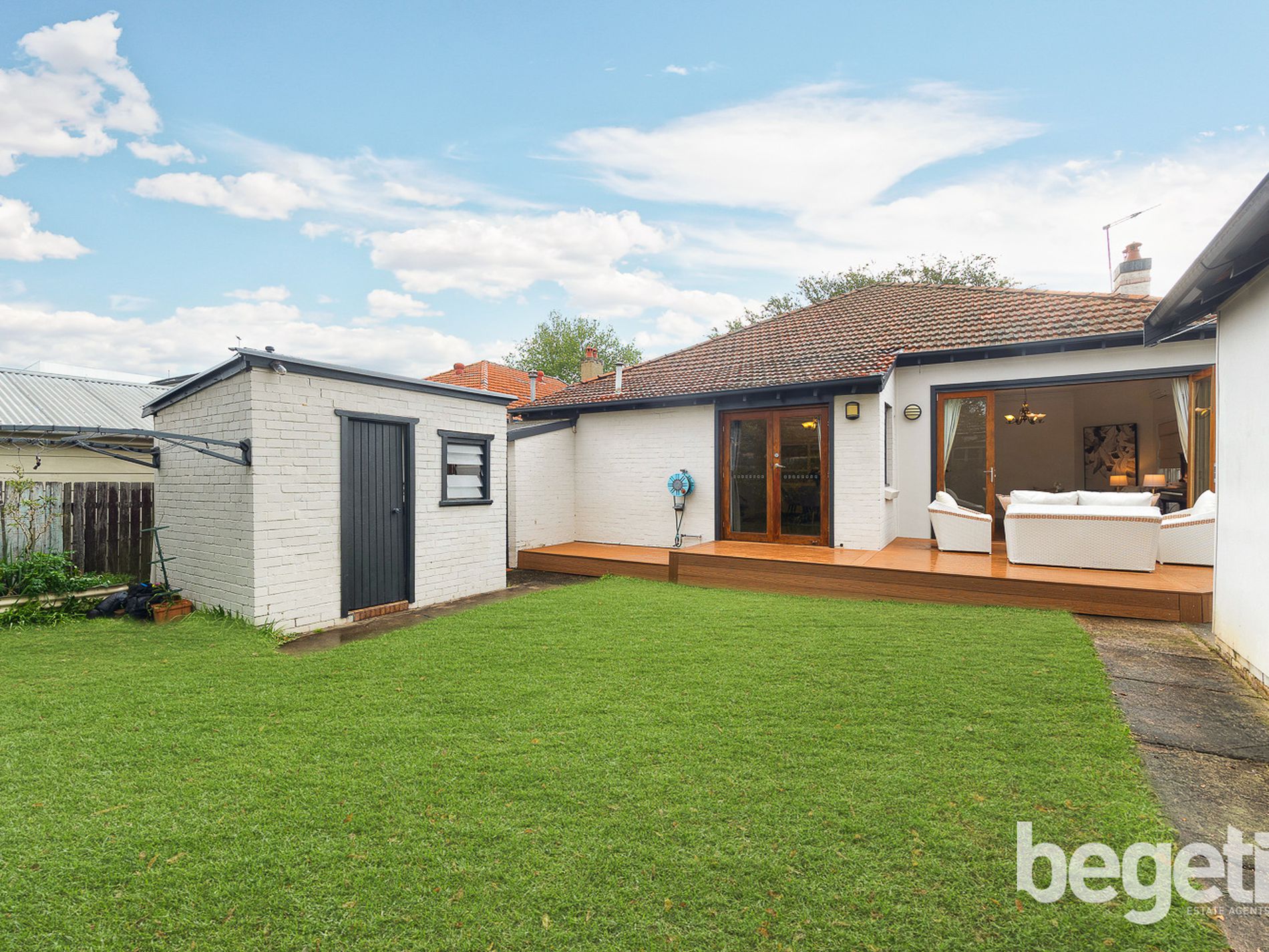 20 Greenhills Street, Croydon
