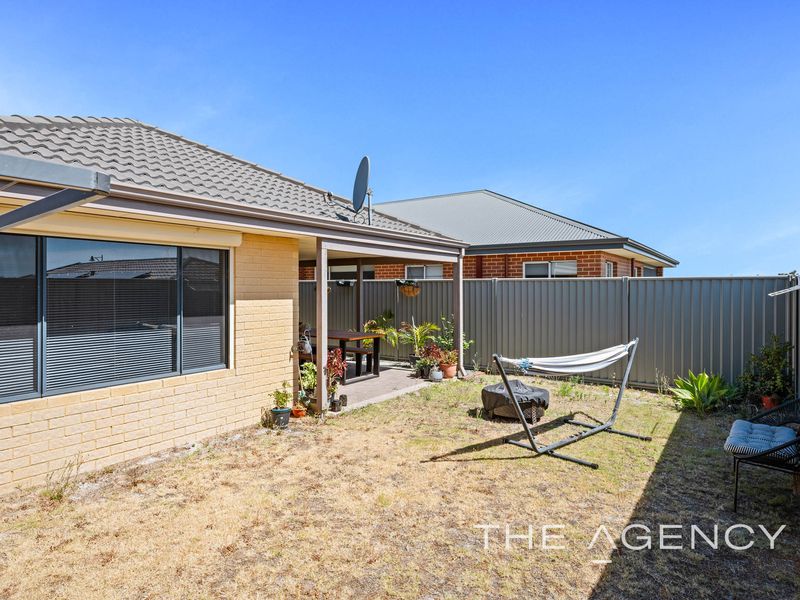 8 Addis Way, Wandi