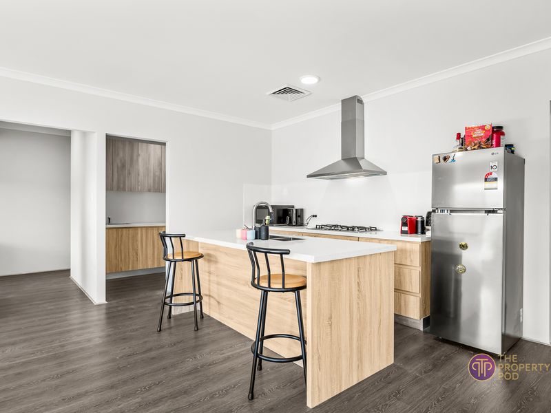 10 Klondyke Street, Piara Waters