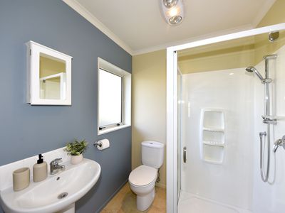 17 Taranaki Drive, Woodend