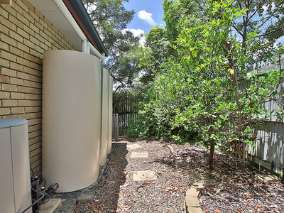 25 Eden Crescent, Springfield Lakes