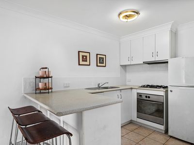 20 / 9 Uniplaza Court, Kearneys Spring