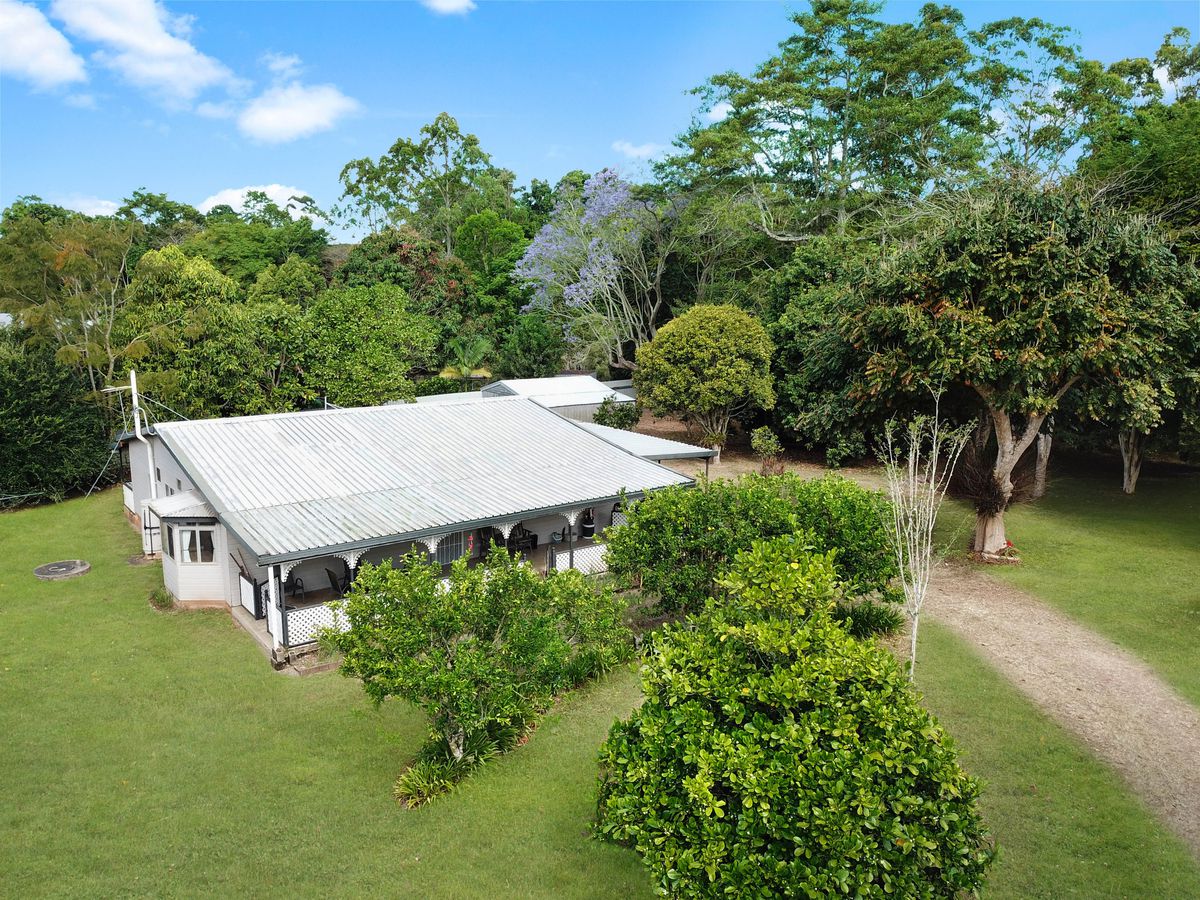 13 Panoramic Drive, Atherton