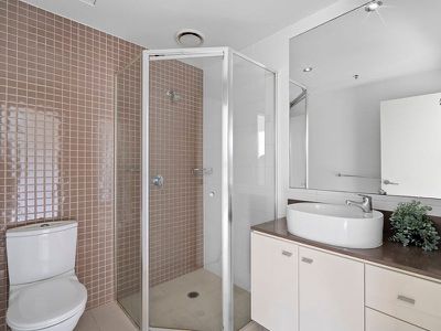 303 / 1-3 Aqua Street, Southport