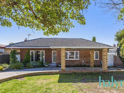 166B St Brigids Terrace, Scarborough