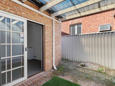 1/1 Hampden Road, Nedlands
