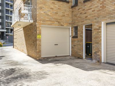 8 / 20 Church Street, North Wollongong