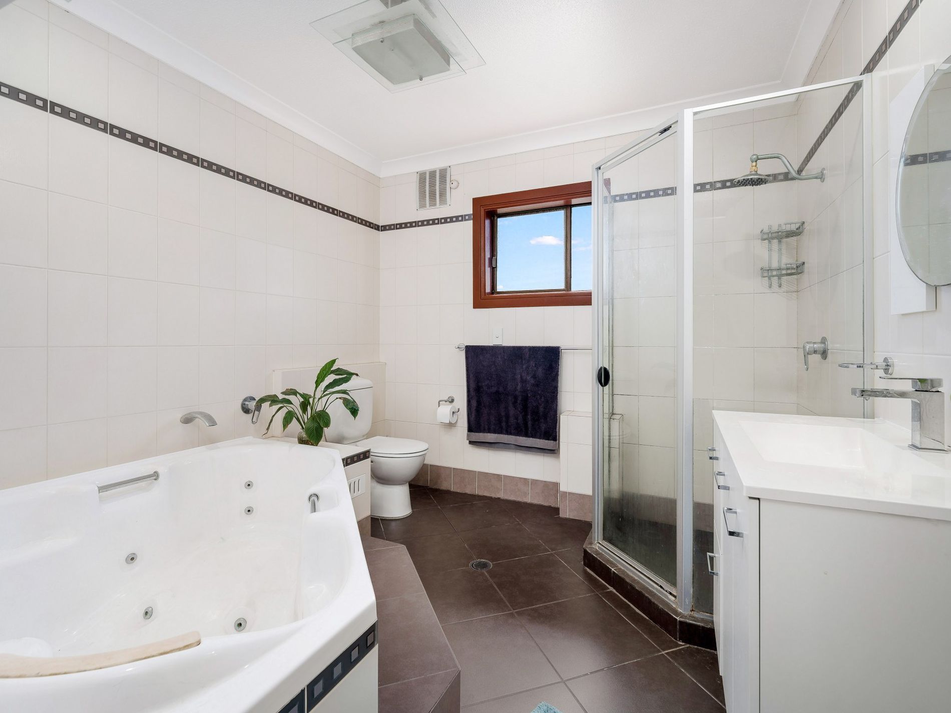 72 ARCADIA STREET, Penshurst