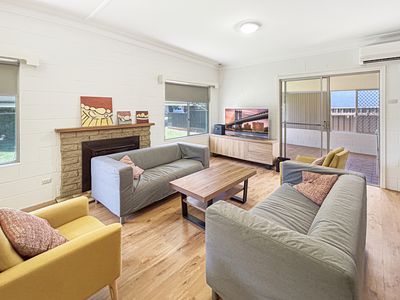 38 Brigalow Avenue, Dubbo