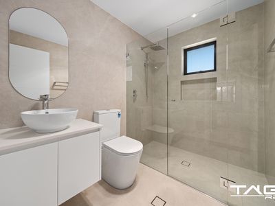 2 / 51 Jamison Road, Kingswood