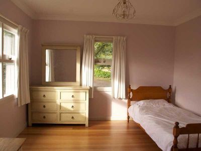 Lower Snug