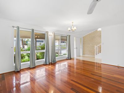 16 Falstaff Street, Sunnybank Hills