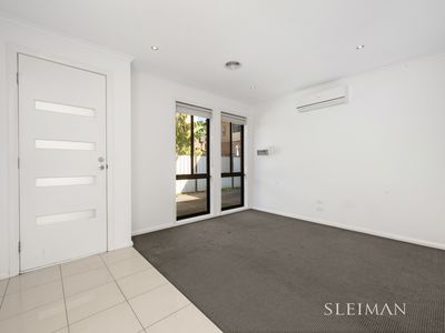 2 / 4 Alberta Street, West Footscray