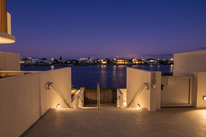 212 / 11 Waterside Retreat, Birtinya