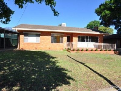 34 Roycox Crescent, Dubbo