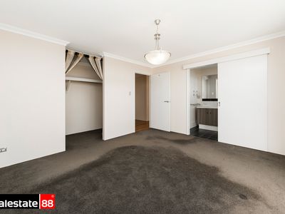 8 Quenda Road, Harrisdale