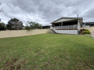 8 Hawthorne Street, Nanango