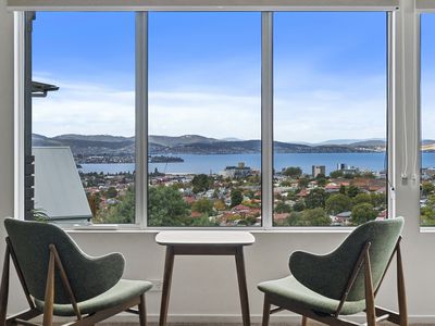 35 Valley Street, West Hobart
