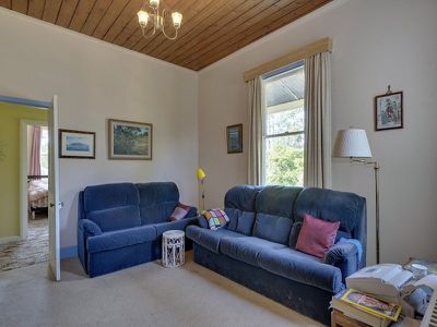 270 Cygnet Coast Road, Lymington