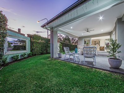 1 Feathertail Pl, Gumdale